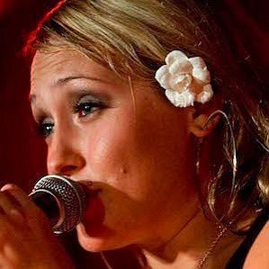 Anuhea profile photo