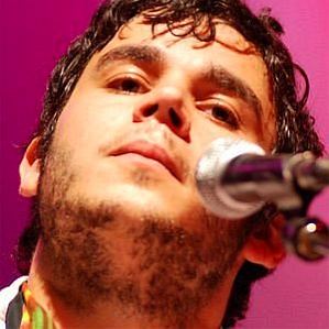 Rostam Batmanglij profile photo