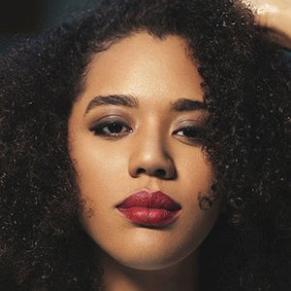 Jasmin Savoy Brown profile photo