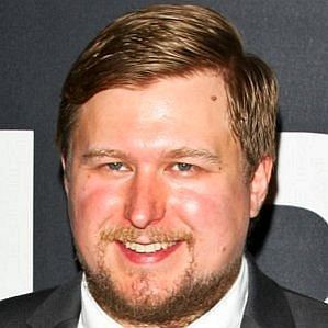 Michael Chernus profile photo