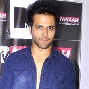 Rithvik Dhanjani profile photo