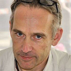 Jasper Fforde profile photo