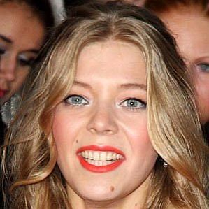 Becky Hill profile photo