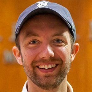 Jon Klassen profile photo