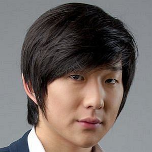 Pyong Lee profile photo