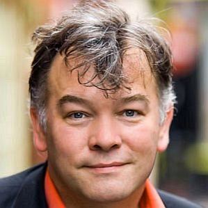 Stewart Lee profile photo