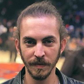 Dennis Lloyd profile photo