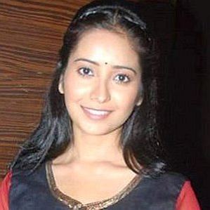Asha Negi profile photo