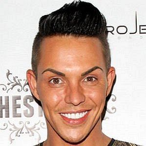 Bobby Norris profile photo