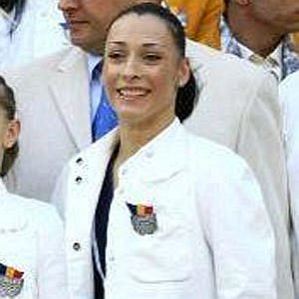 Catalina Ponor profile photo