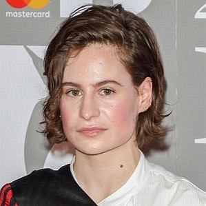 Christine and the Queens profile photo