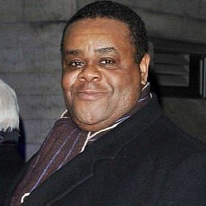 Clive Rowe profile photo