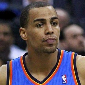 Thabo Sefolosha profile photo