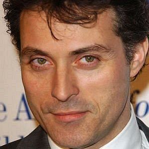 Rufus Sewell profile photo