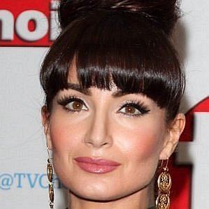 Roxy Shahidi profile photo