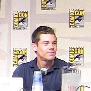 Brian J Smith profile photo