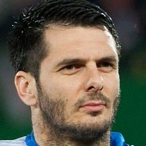 Emir Spahic profile photo