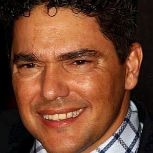 Nicholas Turturro profile photo