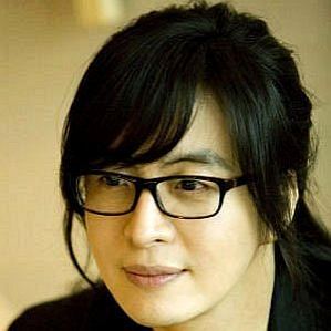 Bae Yong-joon profile photo